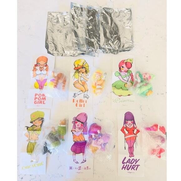 FAFI Sexy Girls Sony Time Capsule Complete Set Of 6 Figures Rare Vintage BG37 - Picture 2 of 6